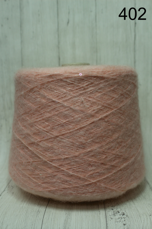 МОХЕР С ПАЙЕТКАМИ 402 персик